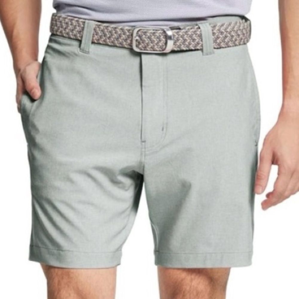 NWT MAELREG Performance Proflex Golf Shorts Size 38 X 9 in Light Grey
